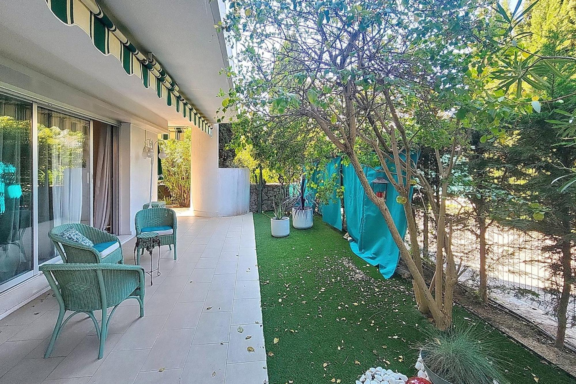 Henri Camille Real Estate - Goya - One Bedroom Close Center Канни Екстер'єр фото